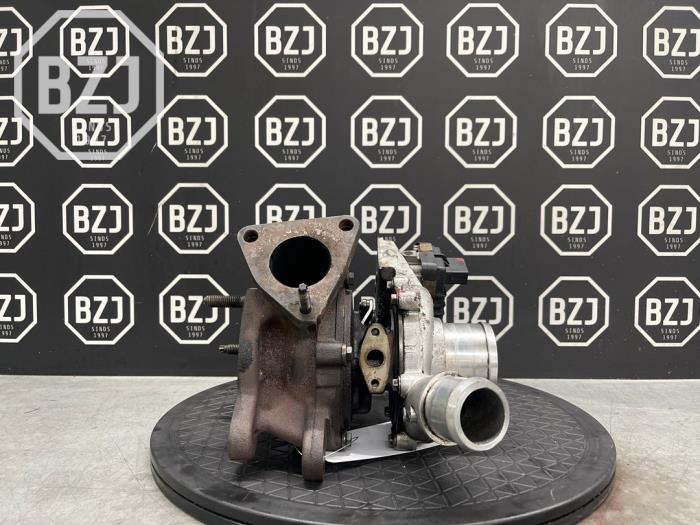 Gebruikte G-lader Ford Transit 2.2 TDCi 16V Prijs op aanvraag aangeboden door BZJ b.v.