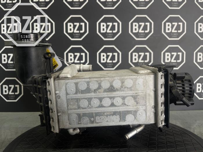 Intercooler van een Seat Leon (KLB) 1.5 eTSI 16V 2021