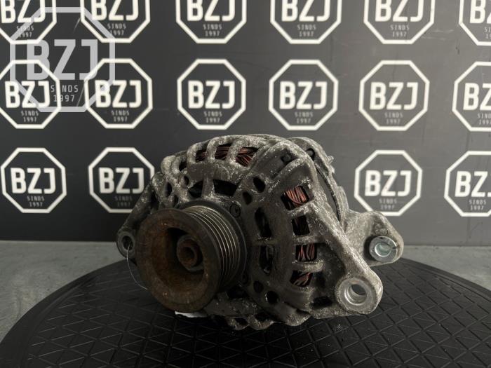 Gebruikte Dynamo Iveco New Daily V 29L13V, 35C13V, 35S13V, 40C13V, 40S13V Prijs op aanvraag aangeboden door BZJ b.v.
