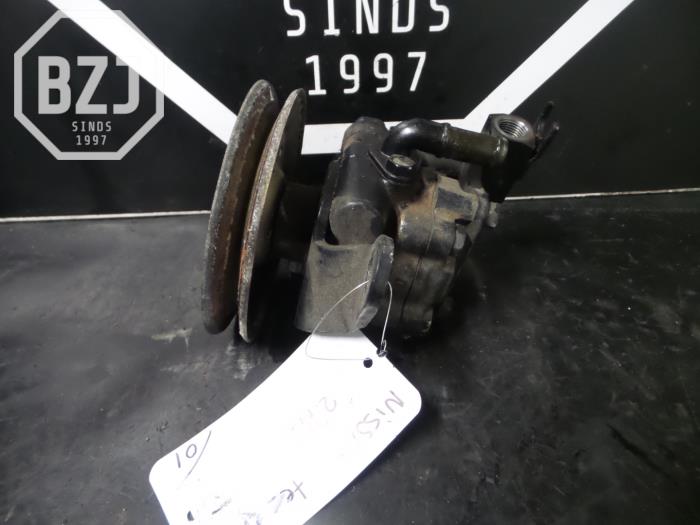 Gebruikte Pomp Servo Nissan Terrano Prijs € 35,00 Margeregeling aangeboden door BZJ b.v.