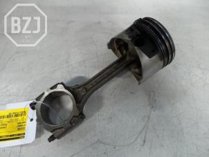 Gebruikte Zuiger Hyundai Santafe Prijs op aanvraag aangeboden door BZJ b.v.