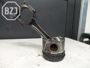 Gebruikte Zuiger Volkswagen Golf Prijs op aanvraag aangeboden door BZJ b.v.