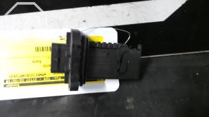 Gebruikte Luchtmassameter Mini Paceman (R61) 2.0 16V Cooper SD Prijs € 50,00 Margeregeling aangeboden door BZJ b.v.