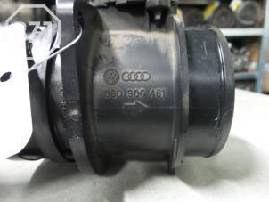 Gebruikte Luchtmassameter Audi A4 Cabrio (B7) Prijs € 45,00 Margeregeling aangeboden door BZJ b.v.