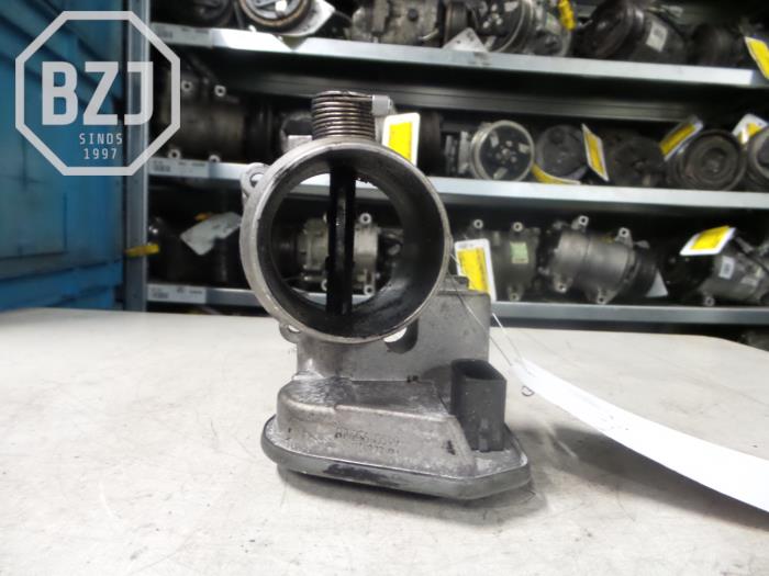 Gebruikte Gasklephuis Audi A4 Prijs € 45,00 Margeregeling aangeboden door BZJ b.v.