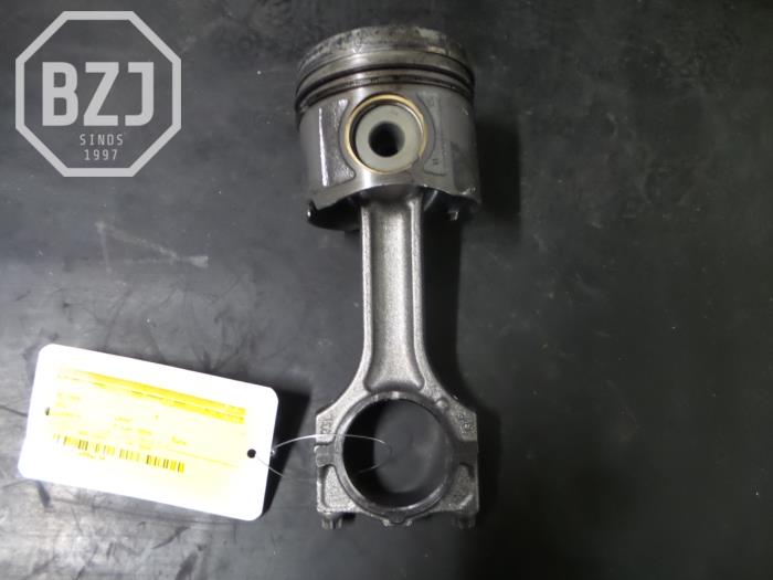 Gebruikte Zuiger BMW 3-Serie Prijs op aanvraag aangeboden door BZJ b.v.