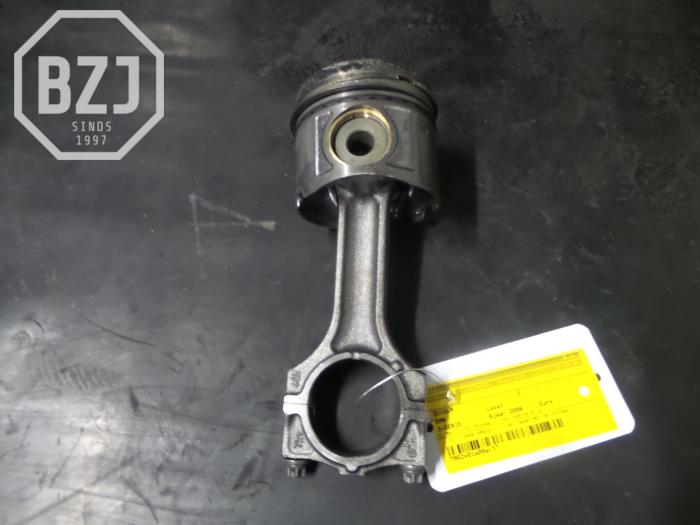 Gebruikte Zuiger BMW 3-Serie Prijs op aanvraag aangeboden door BZJ b.v.