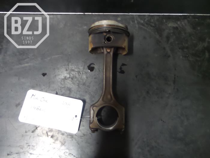 Gebruikte Zuiger Mini ONE Prijs op aanvraag aangeboden door BZJ b.v.