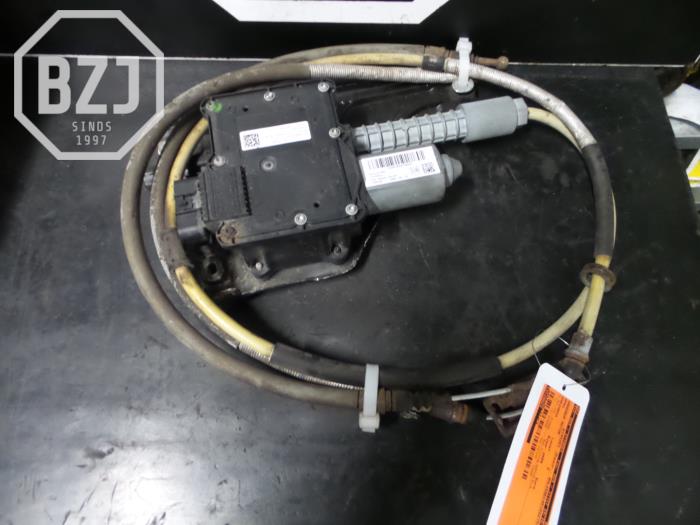 Gebruikte Handrem motor Opel Insignia Prijs op aanvraag aangeboden door BZJ b.v.