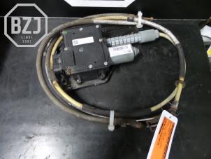 Gebruikte Handrem motor Opel Insignia Prijs op aanvraag aangeboden door BZJ b.v.