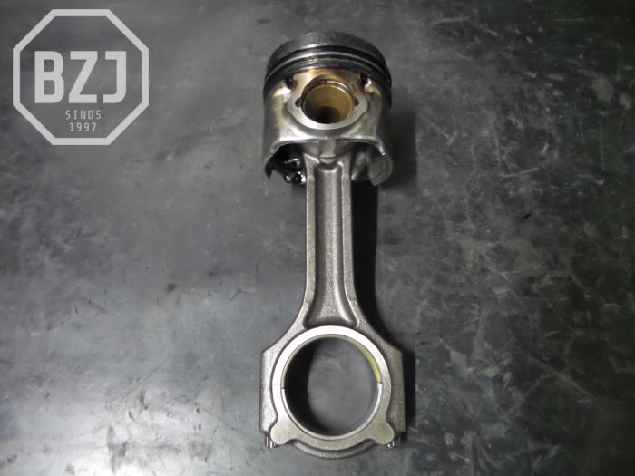 Gebruikte Zuiger Kia Rio Prijs op aanvraag aangeboden door BZJ b.v.