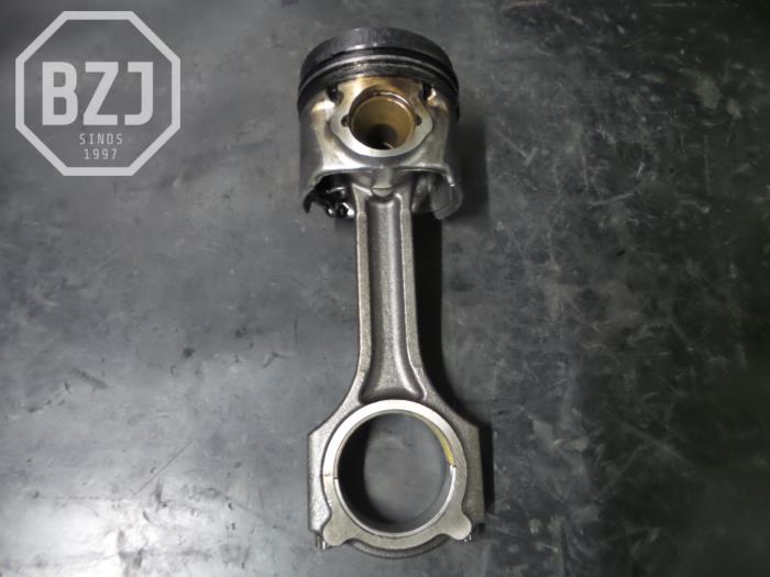 Gebruikte Zuiger Kia Rio Prijs op aanvraag aangeboden door BZJ b.v.