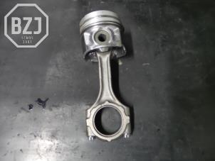 Gebruikte Zuiger Toyota Avensis Prijs op aanvraag aangeboden door BZJ b.v.