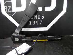 Gebruikte Gordelspanner links Opel Zafira (M75) Prijs € 55,00 Margeregeling aangeboden door BZJ b.v.