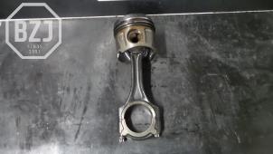 Gebruikte Zuiger Mercedes B-Klasse Prijs op aanvraag aangeboden door BZJ b.v.