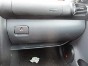 Gebruikte Dashboardkastje Seat Leon (1M1) 1.6 Prijs op aanvraag aangeboden door Boekholt autodemontage B.V