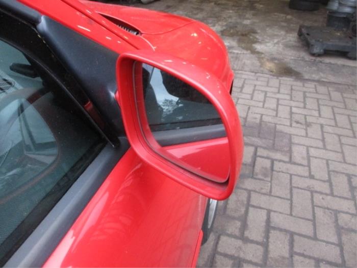 Spiegel Buiten rechts van een Seat Leon (1M1) 1.6 2000