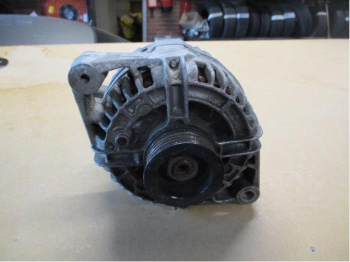 Gebruikte Dynamo Volkswagen Lupo (6X1) 1.7 SDi 60 Prijs € 25,00 Margeregeling aangeboden door Boekholt autodemontage B.V