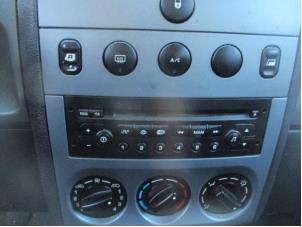 Gebruikte Radio CD Speler Peugeot Partner Combispace 1.6 16V Prijs op aanvraag aangeboden door Boekholt autodemontage B.V