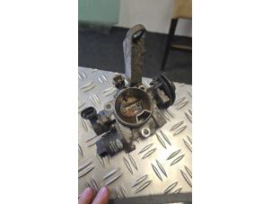 Gebruikte Gasklephuis Renault Twingo (C06) 1.2 Prijs € 30,00 Margeregeling aangeboden door Boekholt autodemontage B.V