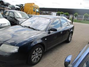 Gebruikte Knipperlicht Scherm links-voor Audi A6 (C5) 2.4 V6 30V Prijs € 7,50 Margeregeling aangeboden door Boekholt autodemontage B.V