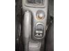 Schakelaar Elektrisch Raam van een Peugeot 206 SW (2E/K), 2002 / 2007 2.0 HDi, Combi/o, Diesel, 1.997cc, 66kW (90pk), FWD, DW10TD; RHY, 2002-07 / 2007-02, 2ERHY; 2KRHY 2003