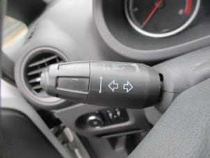 Gebruikte Schakelaar Stuurkolom (licht) Opel Corsa D 1.3 CDTi 16V ecoFLEX Prijs € 65,00 Margeregeling aangeboden door Boekholt autodemontage B.V