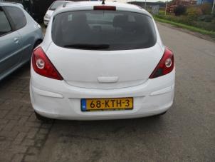 Gebruikte Extra Remlicht midden Opel Corsa D 1.3 CDTi 16V ecoFLEX Prijs € 35,00 Margeregeling aangeboden door Boekholt autodemontage B.V