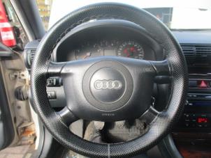 Gebruikte Airbag links (Stuur) Audi A4 Avant (B5) 1.6 Prijs op aanvraag aangeboden door Boekholt autodemontage B.V
