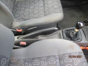 Gebruikte Handrem Mechaniek Seat Ibiza II (6K1) 1.4 16V Prijs € 50,00 Margeregeling aangeboden door Boekholt autodemontage B.V