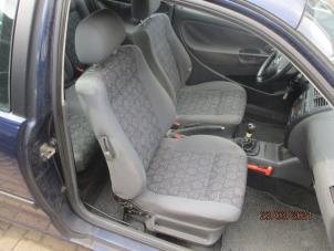 Gebruikte Stoel rechts Seat Ibiza II (6K1) 1.4 16V Prijs € 50,00 Margeregeling aangeboden door Boekholt autodemontage B.V