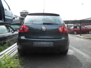 Gebruikte Extra Remlicht midden Volkswagen Golf V (1K1) 1.4 16V Prijs € 30,00 Margeregeling aangeboden door Boekholt autodemontage B.V