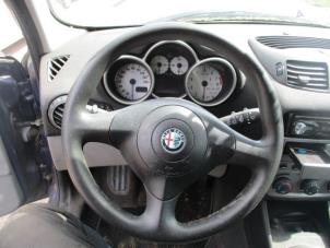 Gebruikte Airbag links (Stuur) Alfa Romeo 147 (937) 1.6 HP Twin Spark 16V Prijs € 50,00 Margeregeling aangeboden door Boekholt autodemontage B.V