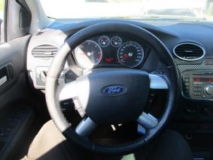 Gebruikte Stuurwiel Ford Focus 2 Wagon 1.8 TDCi 16V Prijs op aanvraag aangeboden door Boekholt autodemontage B.V