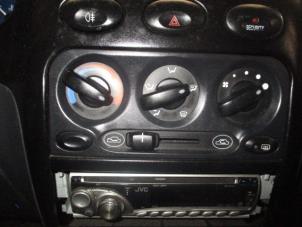 Gebruikte Alarmlicht Schakelaar Chevrolet Matiz 0.8 S,SE Prijs € 15,02 Margeregeling aangeboden door Boekholt autodemontage B.V