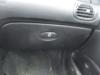 Dashboardkastje van een Peugeot 206 CC (2D), 2000 / 2007 2.0 16V, Cabrio, Benzine, 1.998cc, 100kW (136pk), FWD, EW10J4; RFN, 2000-09 / 2007-12, 2DRFN 2001