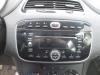 Fiat Punto Evo (199) 1.3 JTD Multijet 85 16V Euro 5 Radio CD Speler