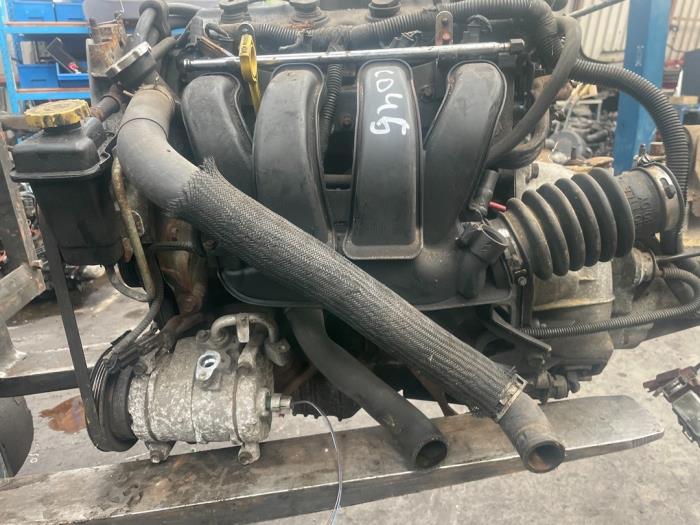 Gebruikte Spruitstuk Inlaat Chrysler Neon II 2.0 16V LE,SE,CS,Sport Prijs € 40,00 Margeregeling aangeboden door Boekholt autodemontage B.V