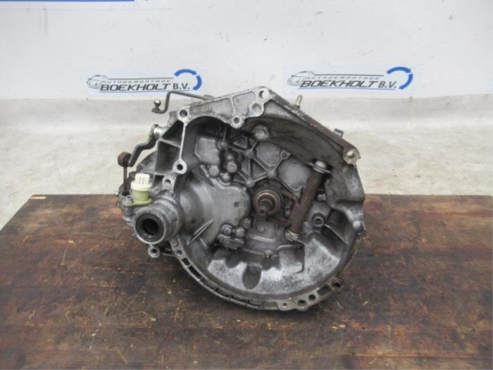 Gebruikte Versnellingsbak Citroen Xsara (N1) 1.6i Prijs € 79,00 Margeregeling aangeboden door Boekholt autodemontage B.V