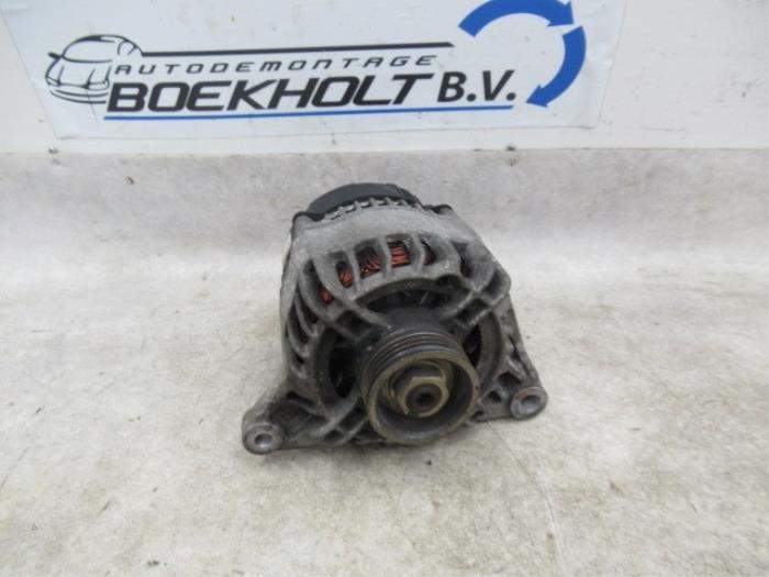 Gebruikte Dynamo Citroen Xsara (N1) 1.6i Prijs € 29,00 Margeregeling aangeboden door Boekholt autodemontage B.V