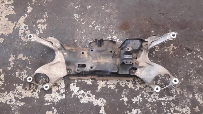Gebruikte Subframe Honda Civic (FK/FN) 1.4 i-Dsi Prijs op aanvraag aangeboden door Boekholt autodemontage B.V