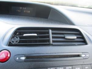 Gebruikte Radio CD Speler Honda Civic (FK/FN) 1.4 i-Dsi Prijs € 75,00 Margeregeling aangeboden door Boekholt autodemontage B.V
