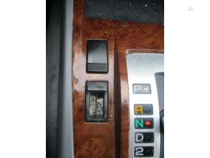 Gebruikte Selectiehendel automaat Hyundai Terracan 2.9 CRDi 16V Prijs € 125,00 Margeregeling aangeboden door Boekholt autodemontage B.V