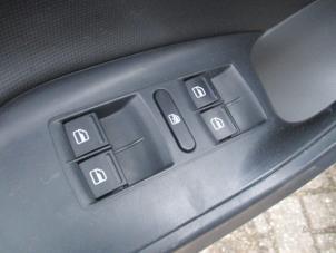 Gebruikte Elektrisch Raam Schakelaar Seat Ibiza IV (6J5) 1.2 TDI Ecomotive Prijs € 40,00 Margeregeling aangeboden door Boekholt autodemontage B.V