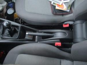 Gebruikte Handremhendel Seat Ibiza IV (6J5) 1.2 TDI Ecomotive Prijs € 65,00 Margeregeling aangeboden door Boekholt autodemontage B.V