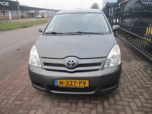 Gebruikte Luchtfilterhuis Toyota Corolla Verso (R10/11) 2.2 D-4D 16V Prijs € 35,00 Margeregeling aangeboden door Boekholt autodemontage B.V