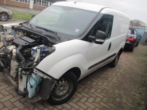 Gebruikte Paravan Opel Combo 1.3 CDTI 16V ecoFlex Prijs € 40,00 Margeregeling aangeboden door Boekholt autodemontage B.V