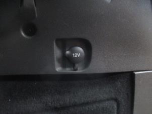 Gebruikte 12 Volt aansluiting Ford Focus 2 Wagon 1.6 16V Prijs € 15,00 Margeregeling aangeboden door Boekholt autodemontage B.V