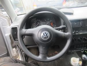 Gebruikte Airbag links (Stuur) Volkswagen Caddy II (9K9A) 1.9 D Prijs € 40,00 Margeregeling aangeboden door Boekholt autodemontage B.V