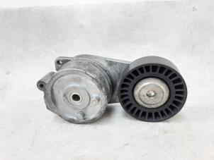 Gebruikte Spanrol Multiriem Fiat 500 (312) 0.9 TwinAir 85 Prijs € 24,00 Margeregeling aangeboden door Boekholt autodemontage B.V